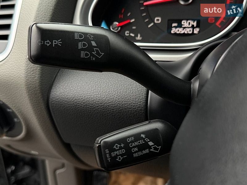 Внедорожник / Кроссовер Audi Q7 2013 в Ровно
