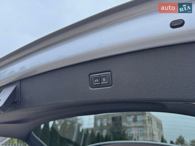 Внедорожник / Кроссовер Audi Q7 2017 в Одессе