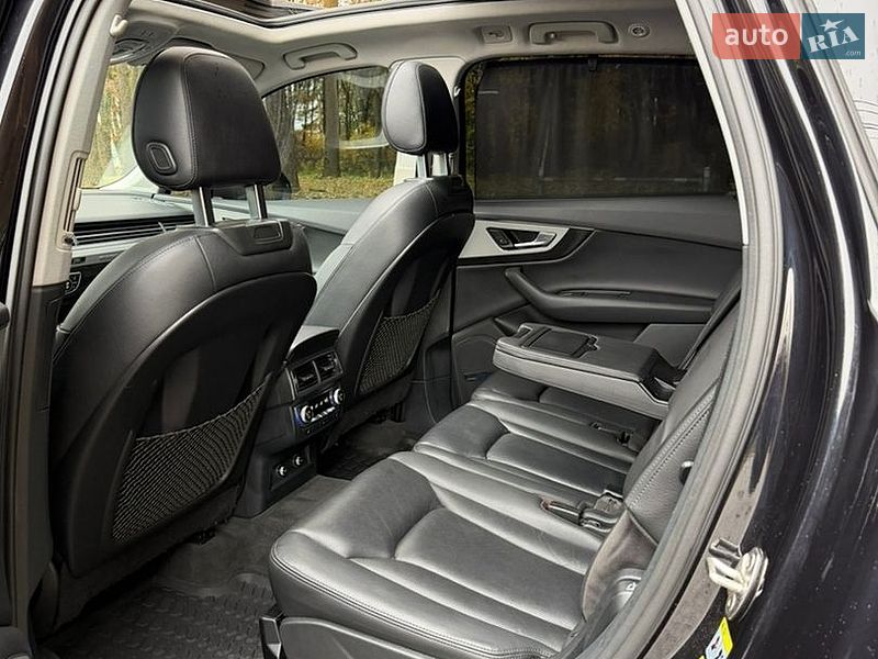 Позашляховик / Кросовер Audi Q7 2019 в Львові