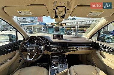 Позашляховик / Кросовер Audi Q7 2019 в Дніпрі