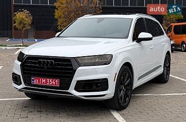 Позашляховик / Кросовер Audi Q7 2019 в Луцьку