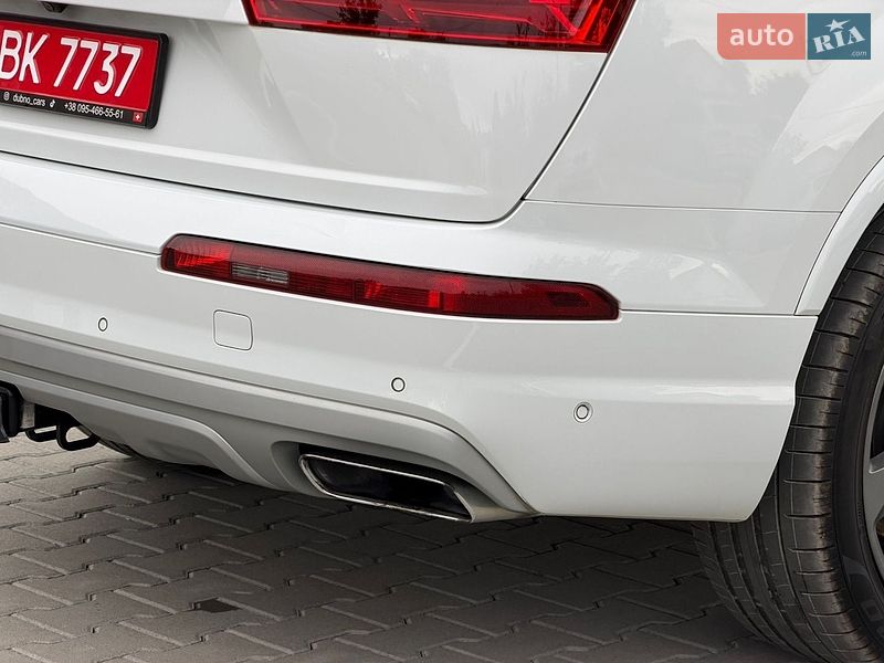 Позашляховик / Кросовер Audi Q7 2018 в Дубні фото 23 Позашляховик / Кросовер Audi Q7 2018 в Дубні
