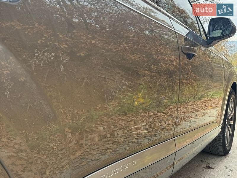 Внедорожник / Кроссовер Audi Q7 2016 в Тячеве