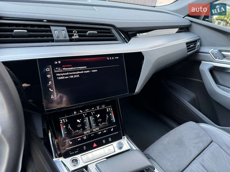 Внедорожник / Кроссовер Audi Q8 e-tron 2023 в Тернополе