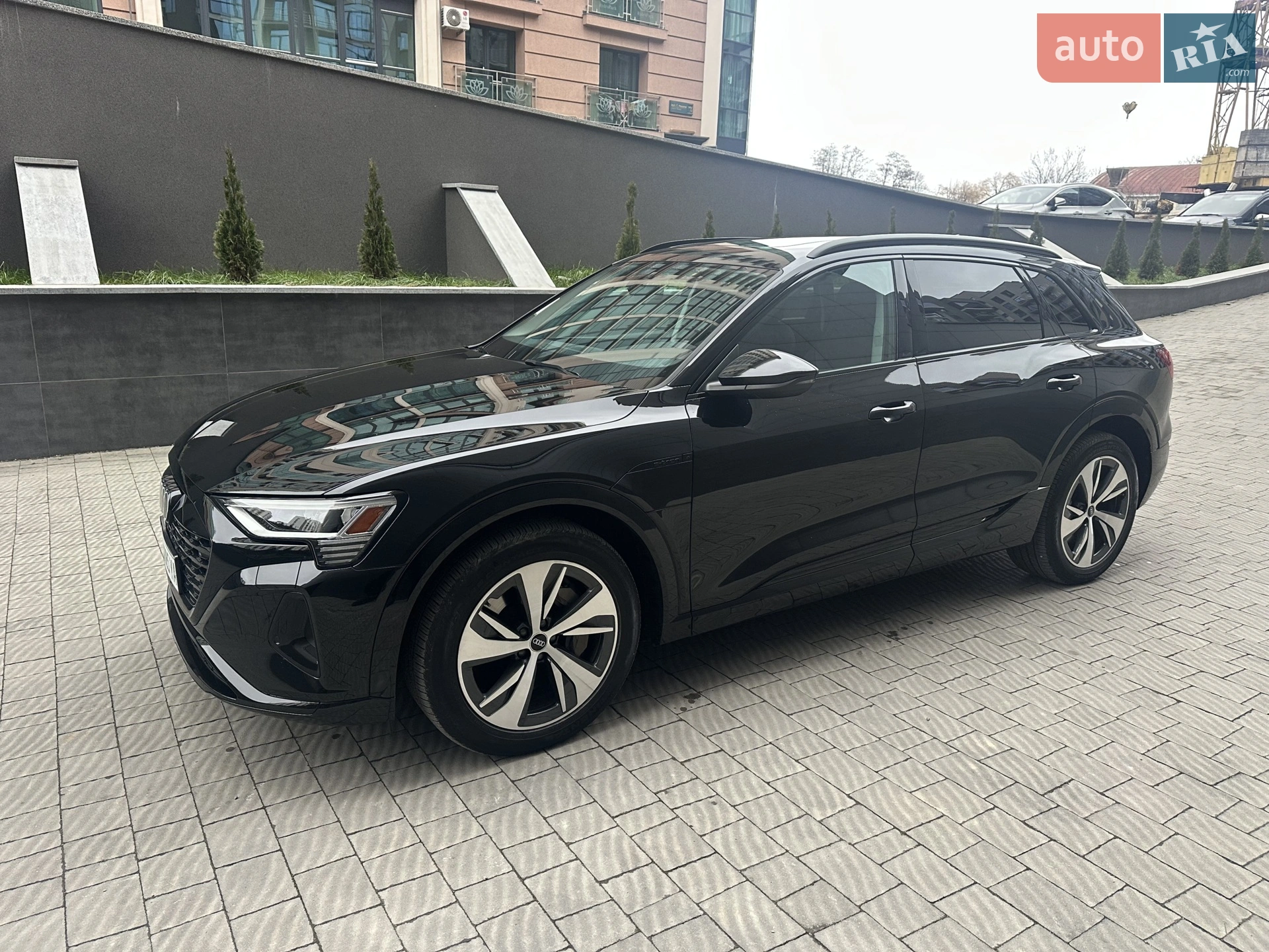 2023 Audi Q8 - мініатюра 3
