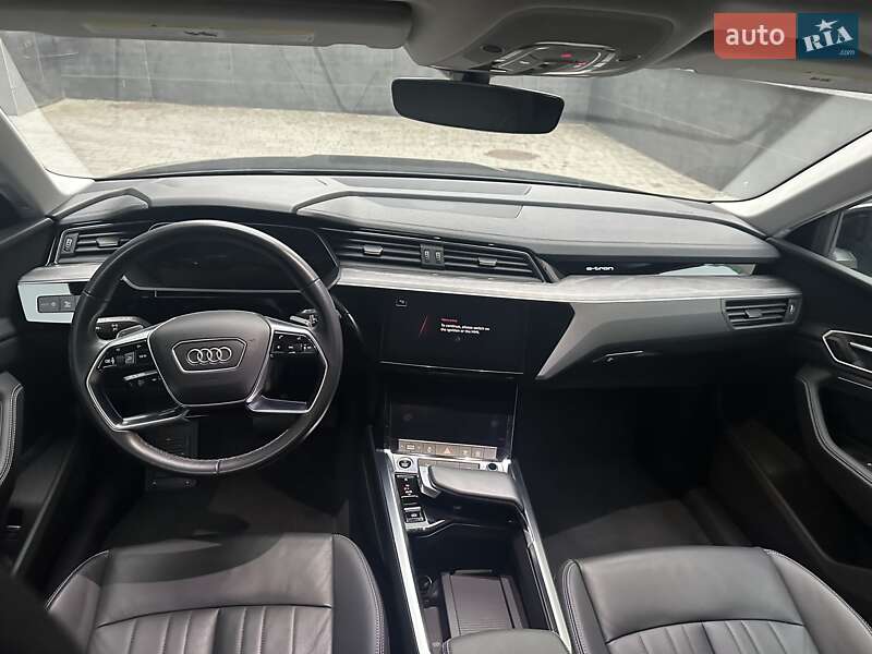 Внедорожник / Кроссовер Audi Q8 e-tron 2023 в Ивано-Франковске фото 12 Внедорожник / Кроссовер Audi Q8 e-tron 2023 в Ивано-Франковске