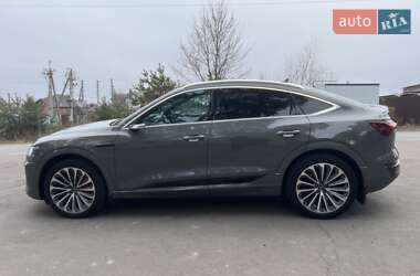 Внедорожник / Кроссовер Audi Q8 e-tron 2023 в 