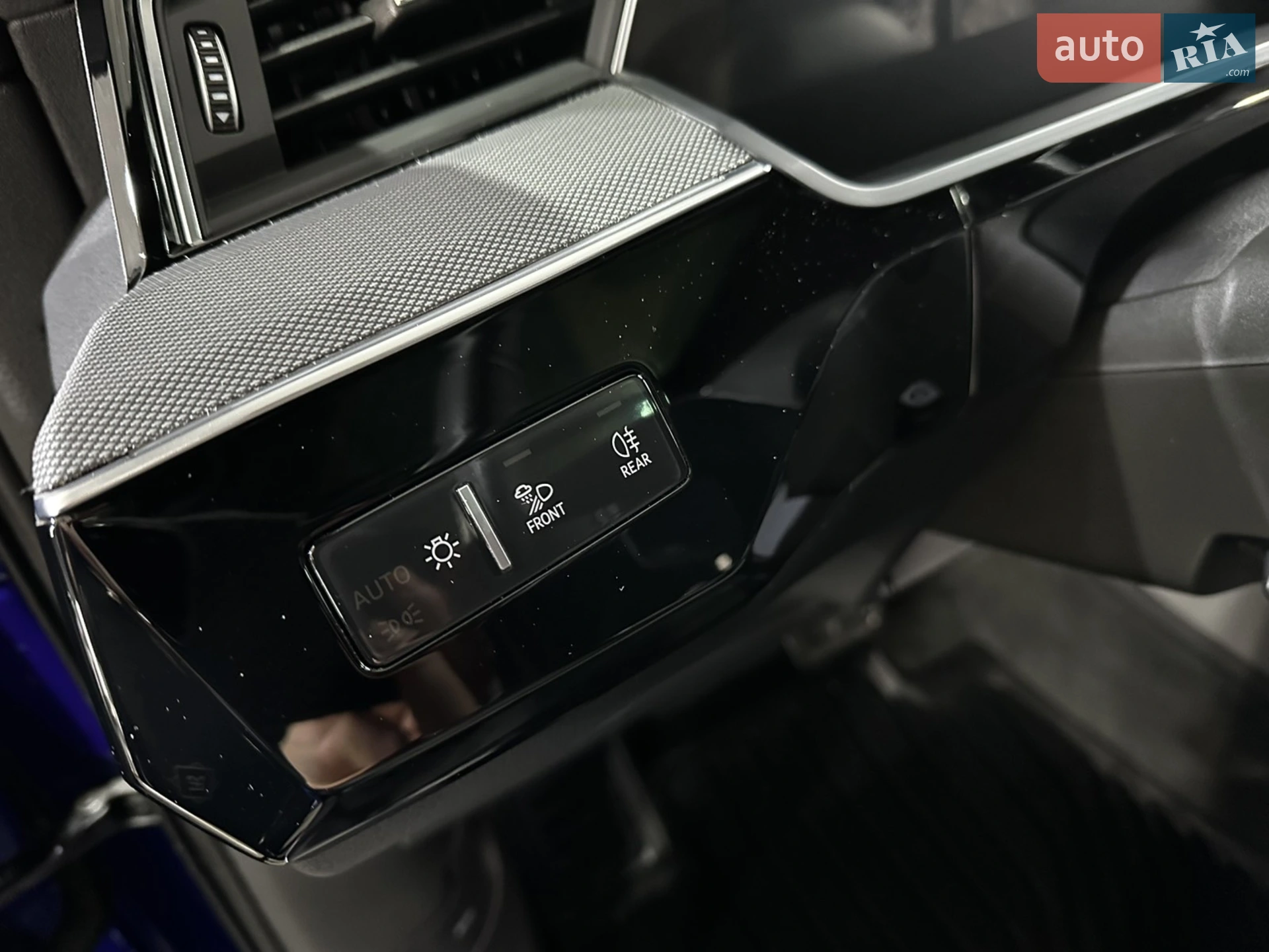 2023 Audi Q8 - мініатюра 11