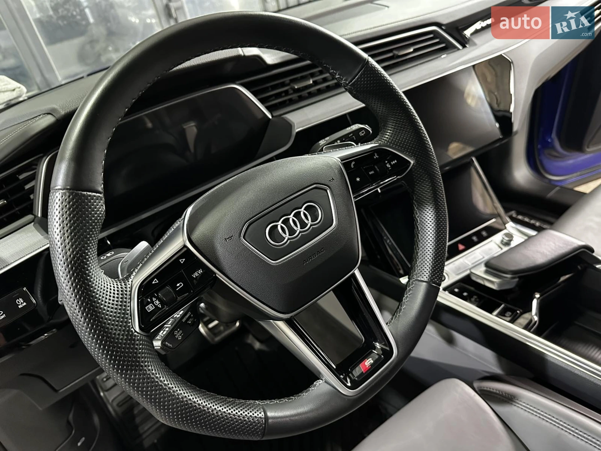 2023 Audi Q8 - мініатюра 13
