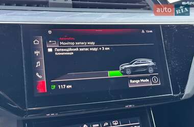 Внедорожник / Кроссовер Audi Q8 e-tron 2023 в 