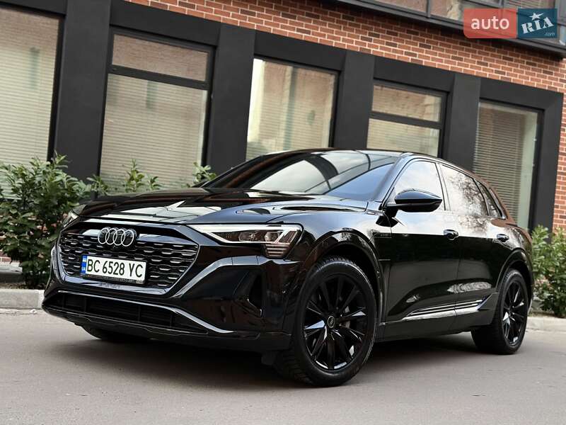 Внедорожник / Кроссовер Audi Q8 e-tron 2023 в Львове