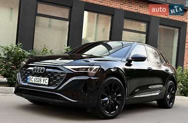 Внедорожник / Кроссовер Audi Q8 e-tron 2023 в 