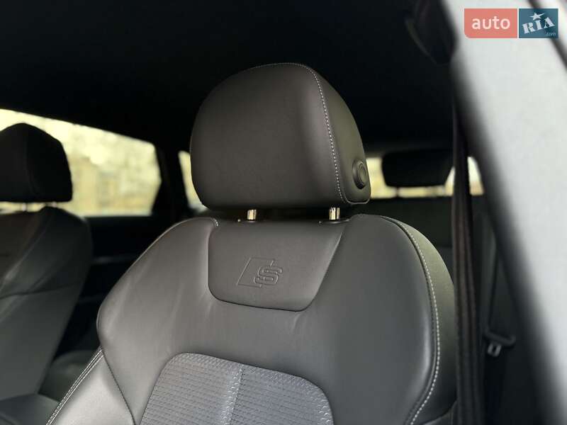 Внедорожник / Кроссовер Audi Q8 e-tron 2023 в Львове