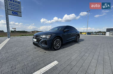 Внедорожник / Кроссовер Audi Q8 e-tron 2023 в 