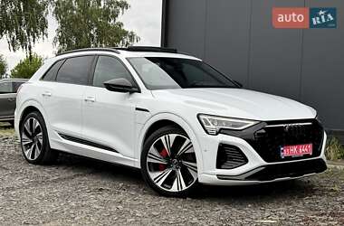 Внедорожник / Кроссовер Audi Q8 e-tron 2024 в 