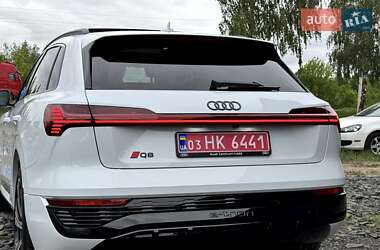 Внедорожник / Кроссовер Audi Q8 e-tron 2024 в 