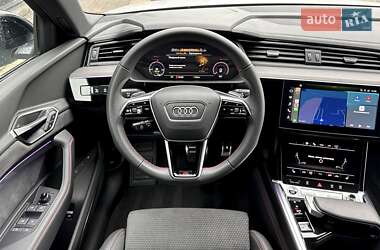 Внедорожник / Кроссовер Audi Q8 e-tron 2024 в 