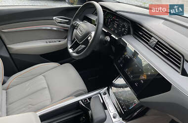 Внедорожник / Кроссовер Audi Q8 e-tron 2024 в 