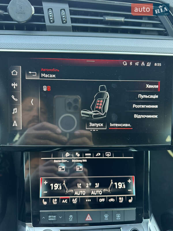 Внедорожник / Кроссовер Audi Q8 e-tron 2023 в Ровно
