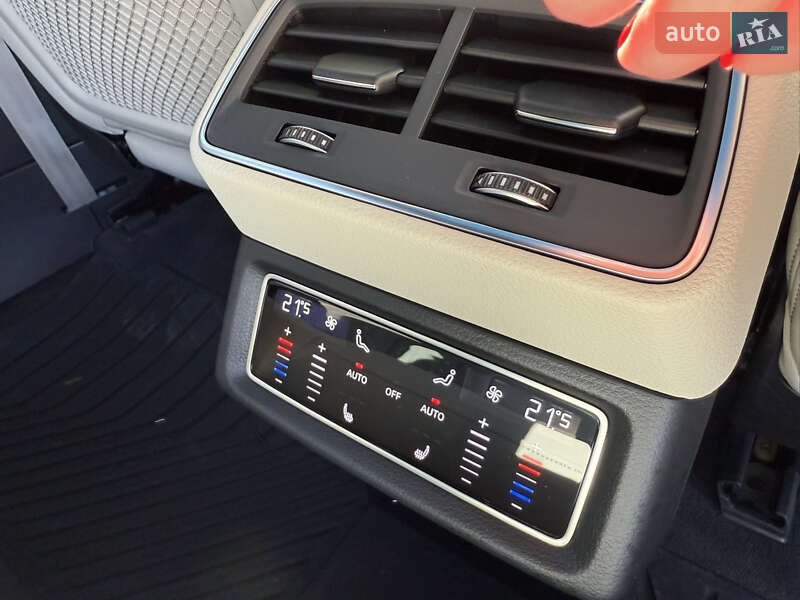 Внедорожник / Кроссовер Audi Q8 e-tron 2023 в Одессе