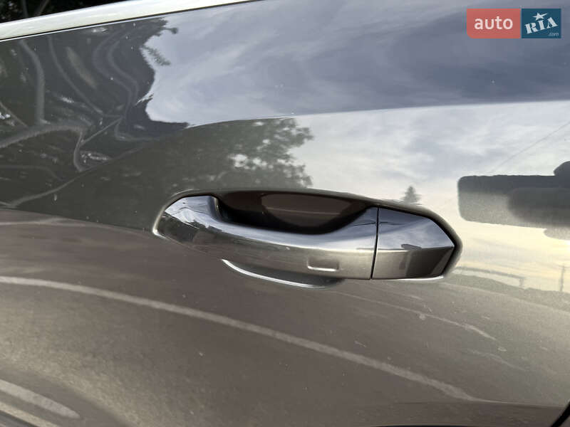 Внедорожник / Кроссовер Audi Q8 e-tron 2023 в Виннице фото 42 Внедорожник / Кроссовер Audi Q8 e-tron 2023 в Виннице