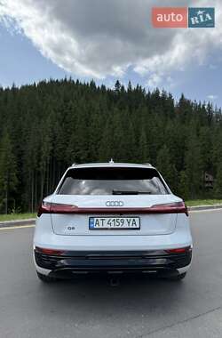 Внедорожник / Кроссовер Audi Q8 e-tron 2023 в 