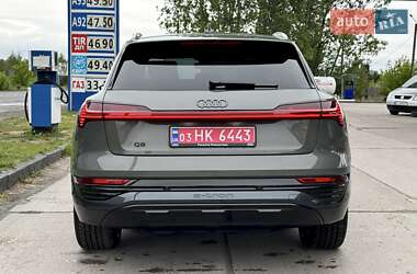 Внедорожник / Кроссовер Audi Q8 e-tron 2024 в 