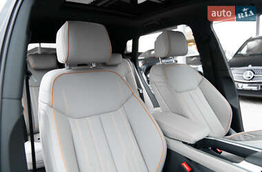 Внедорожник / Кроссовер Audi Q8 e-tron 2023 в 
