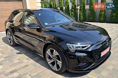 Внедорожник / Кроссовер Audi Q8 e-tron 2023 в 