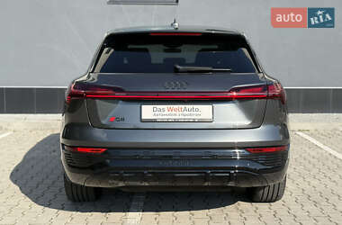 Внедорожник / Кроссовер Audi Q8 e-tron 2023 в 
