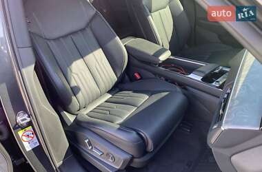 Внедорожник / Кроссовер Audi Q8 e-tron 2023 в 