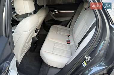 Внедорожник / Кроссовер Audi Q8 e-tron 2024 в 