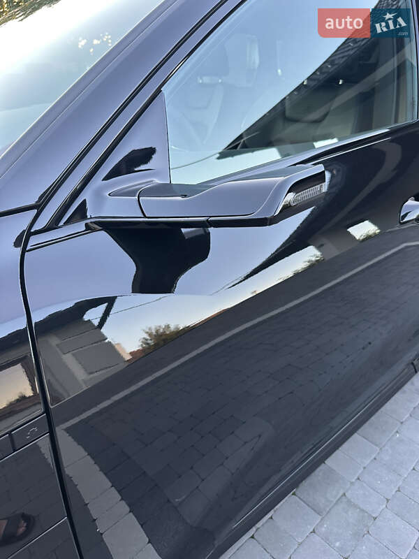 Внедорожник / Кроссовер Audi Q8 e-tron 2023 в Богородчанах