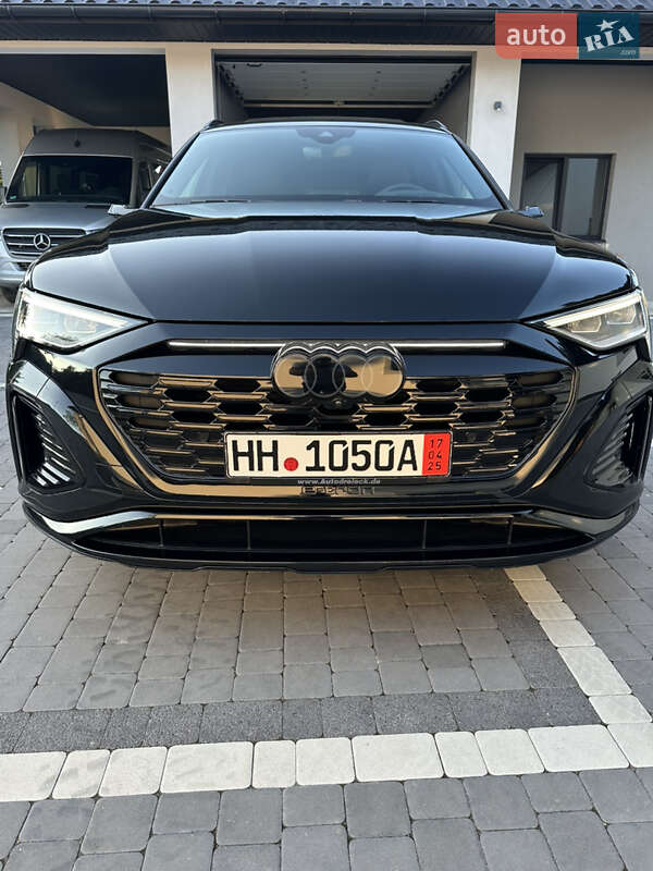 Внедорожник / Кроссовер Audi Q8 e-tron 2023 в Богородчанах