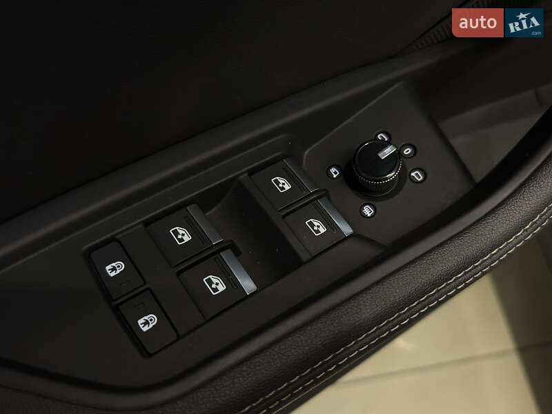 Внедорожник / Кроссовер Audi Q8 e-tron 2023 в Николаеве