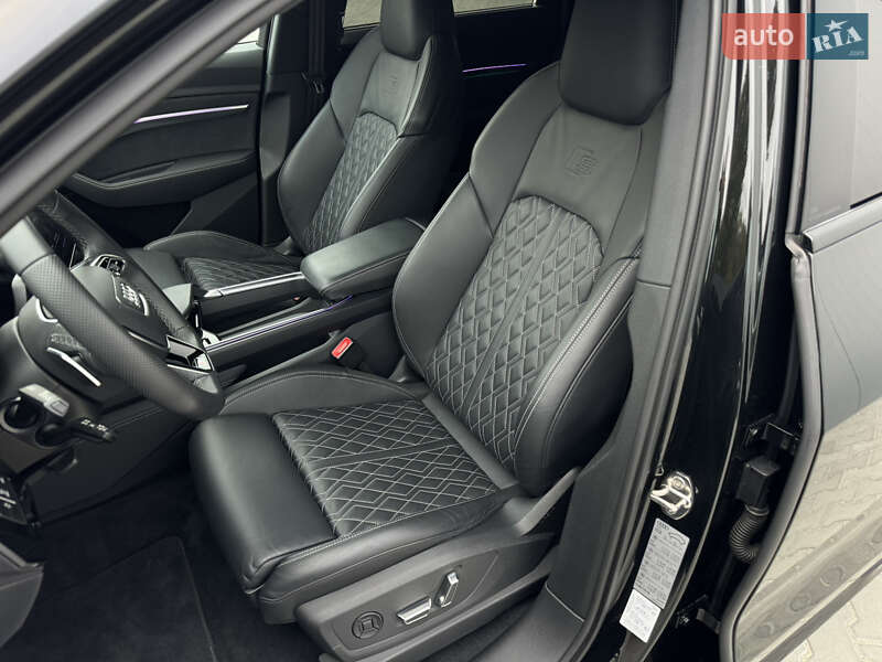 Внедорожник / Кроссовер Audi Q8 e-tron 2023 в Мукачево