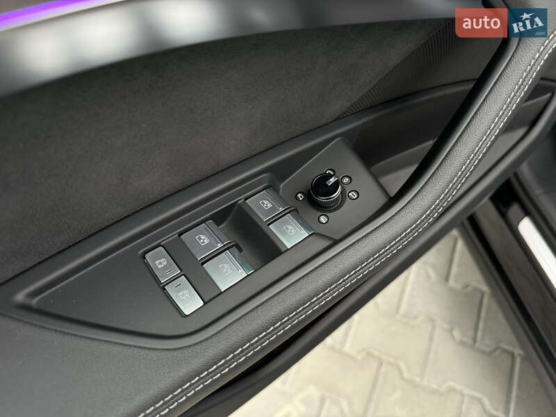 Внедорожник / Кроссовер Audi Q8 e-tron 2023 в Мукачево