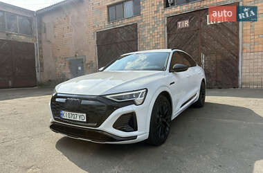 Внедорожник / Кроссовер Audi Q8 e-tron 2023 в Киеве