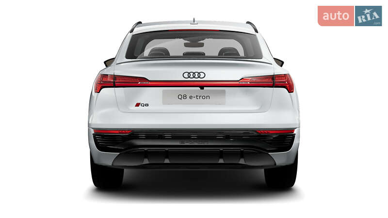 Позашляховик / Кросовер Audi Q8 e-tron 2023 в Києві