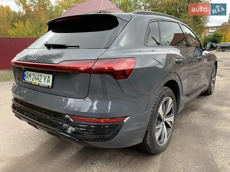 Audi Q8 e-tron 2024 VIN WA14AAGE9RB054902 фото оголошення 4 з 71