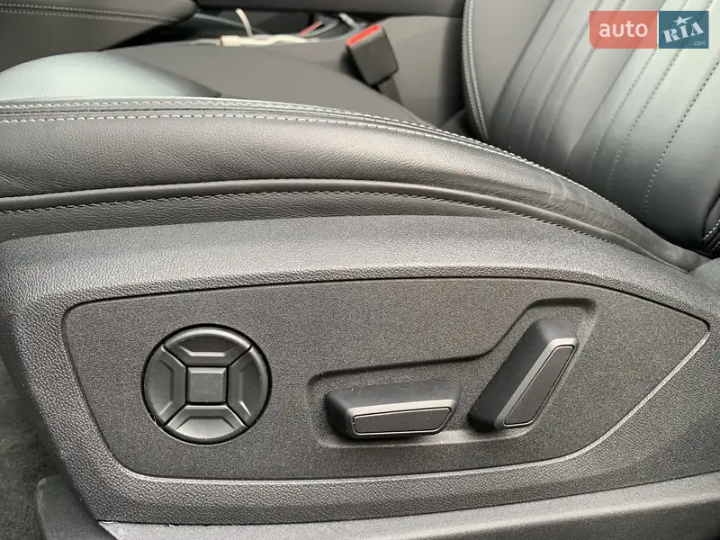 Audi Q8 e-tron 2024 VIN WA14AAGE9RB054902 фото оголошення 15 з 71