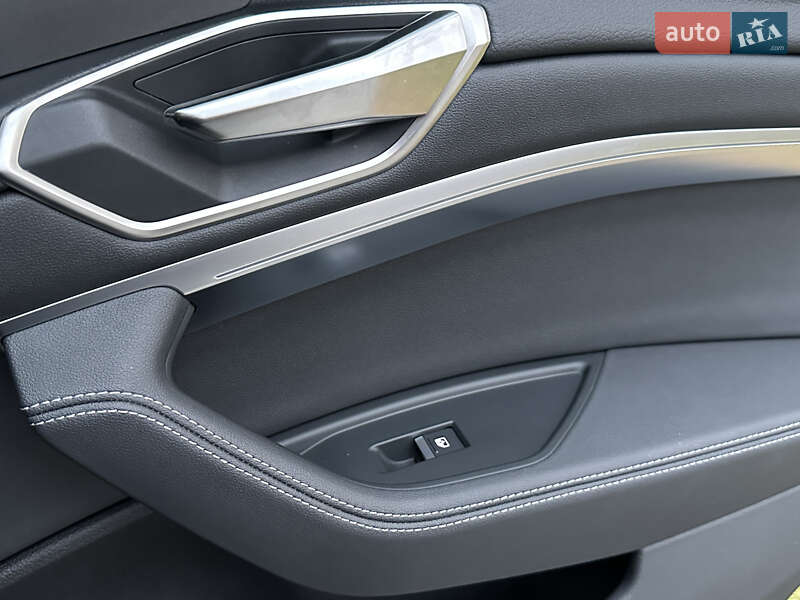 Внедорожник / Кроссовер Audi Q8 e-tron 2023 в Житомире фото 66 Внедорожник / Кроссовер Audi Q8 e-tron 2023 в Житомире