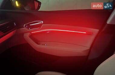 Внедорожник / Кроссовер Audi Q8 e-tron 2023 в Харькове