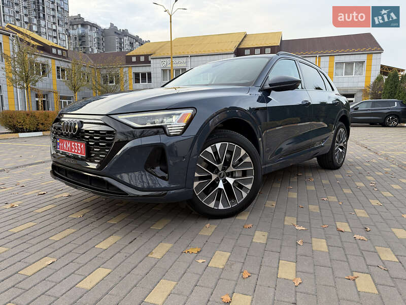 Audi Q8 e-tron 2023