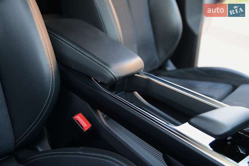 Внедорожник / Кроссовер Audi Q8 e-tron 2023 в Одессе фото 65 Внедорожник / Кроссовер Audi Q8 e-tron 2023 в Одессе