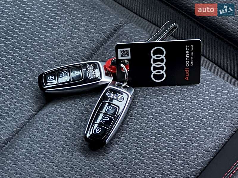 Внедорожник / Кроссовер Audi Q8 e-tron 2023 в Киеве