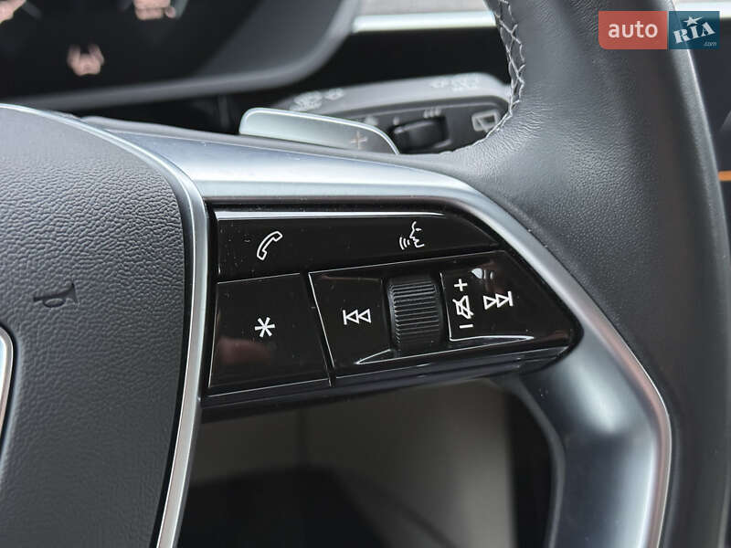 Внедорожник / Кроссовер Audi Q8 e-tron 2023 в Киеве фото 58 Внедорожник / Кроссовер Audi Q8 e-tron 2023 в Киеве