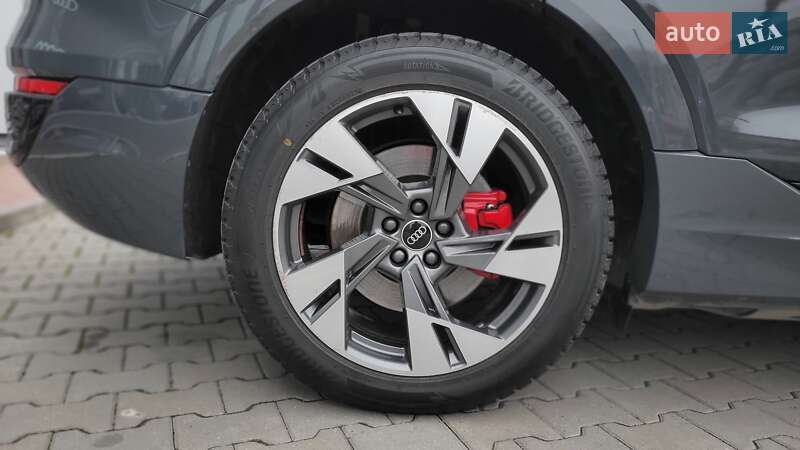 Внедорожник / Кроссовер Audi Q8 e-tron 2023 в Хмельницком фото 17 Внедорожник / Кроссовер Audi Q8 e-tron 2023 в Хмельницком