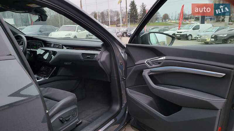 Внедорожник / Кроссовер Audi Q8 e-tron 2023 в Хмельницком фото 36 Внедорожник / Кроссовер Audi Q8 e-tron 2023 в Хмельницком