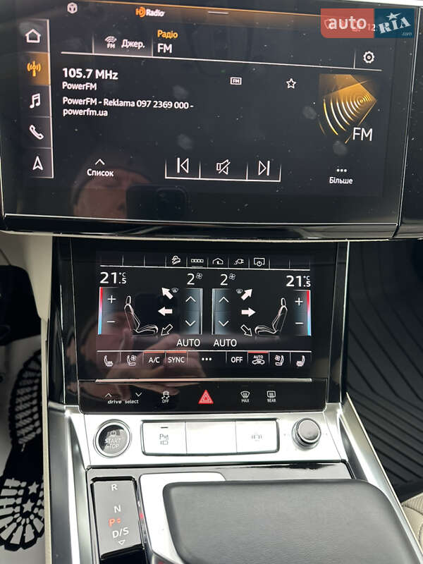 Внедорожник / Кроссовер Audi Q8 e-tron 2023 в Харькове